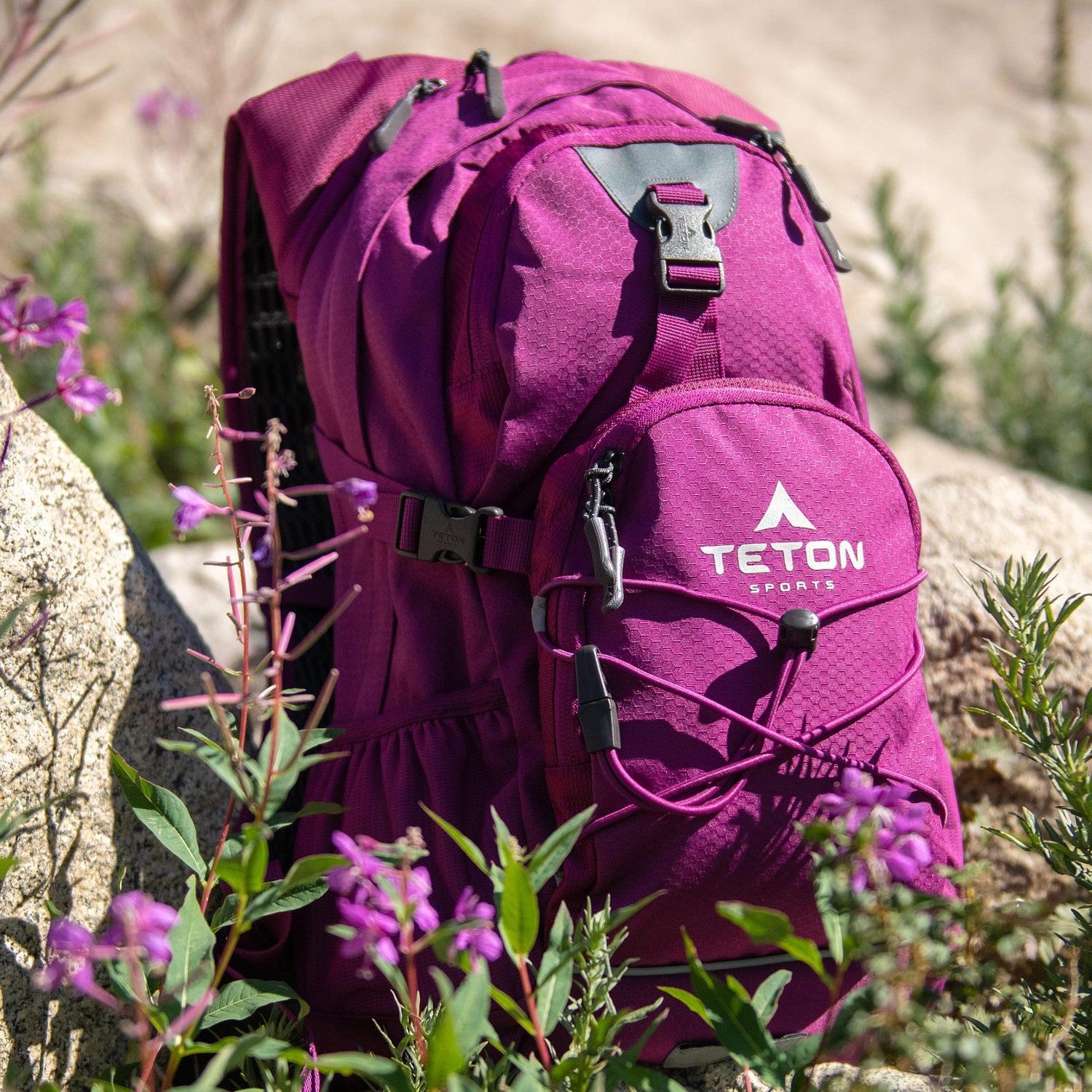 Mochila de Ataque Oasis 18L con Bolsa de Agua de 2L TETON - Estaca Outdoors
