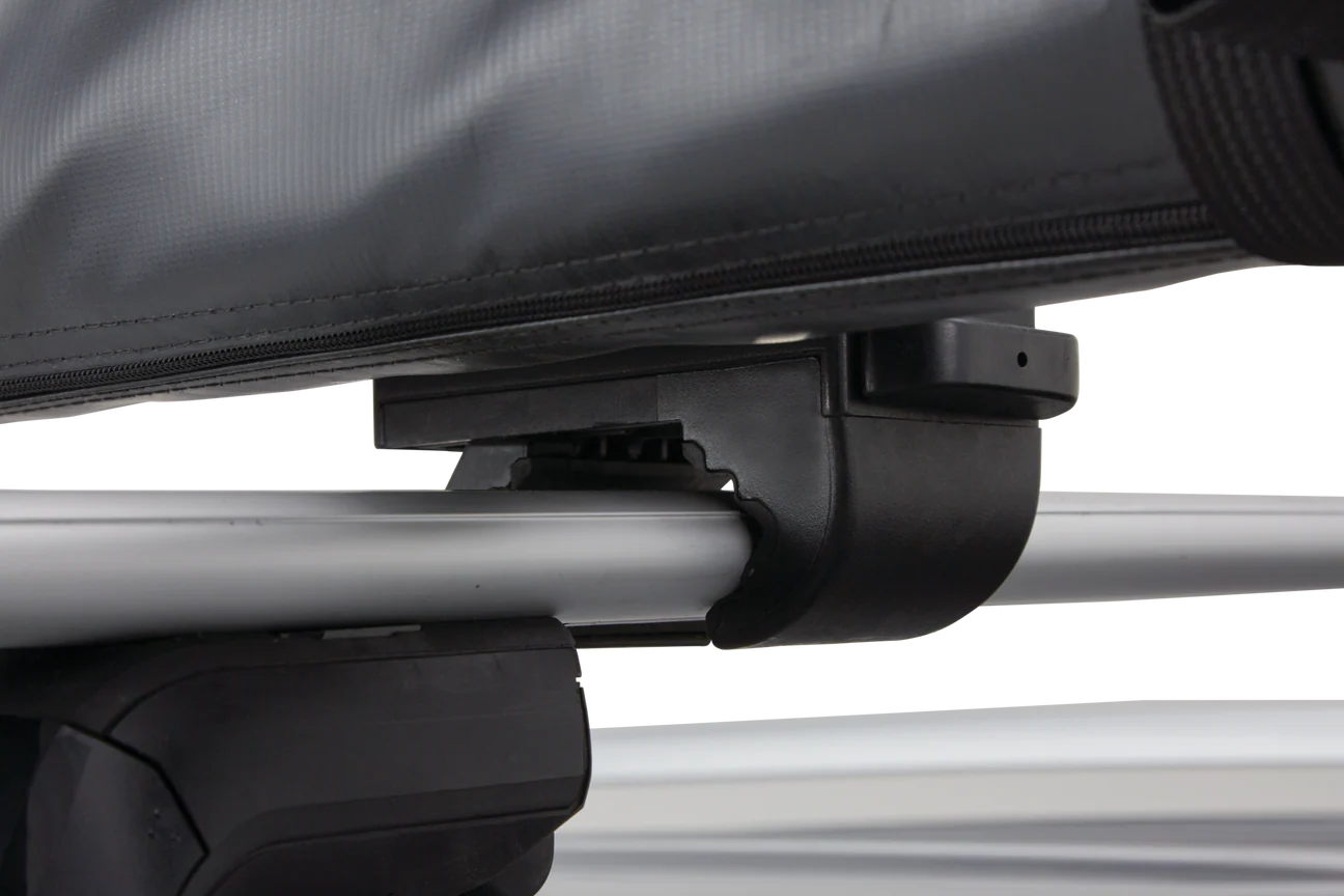 Toldo Yakima OverNOut (Slimshady 6.5")