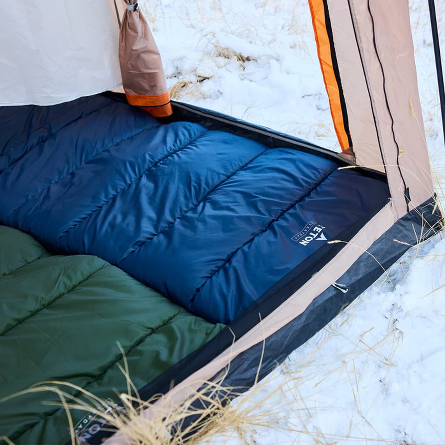 png_1500x1500_64008749