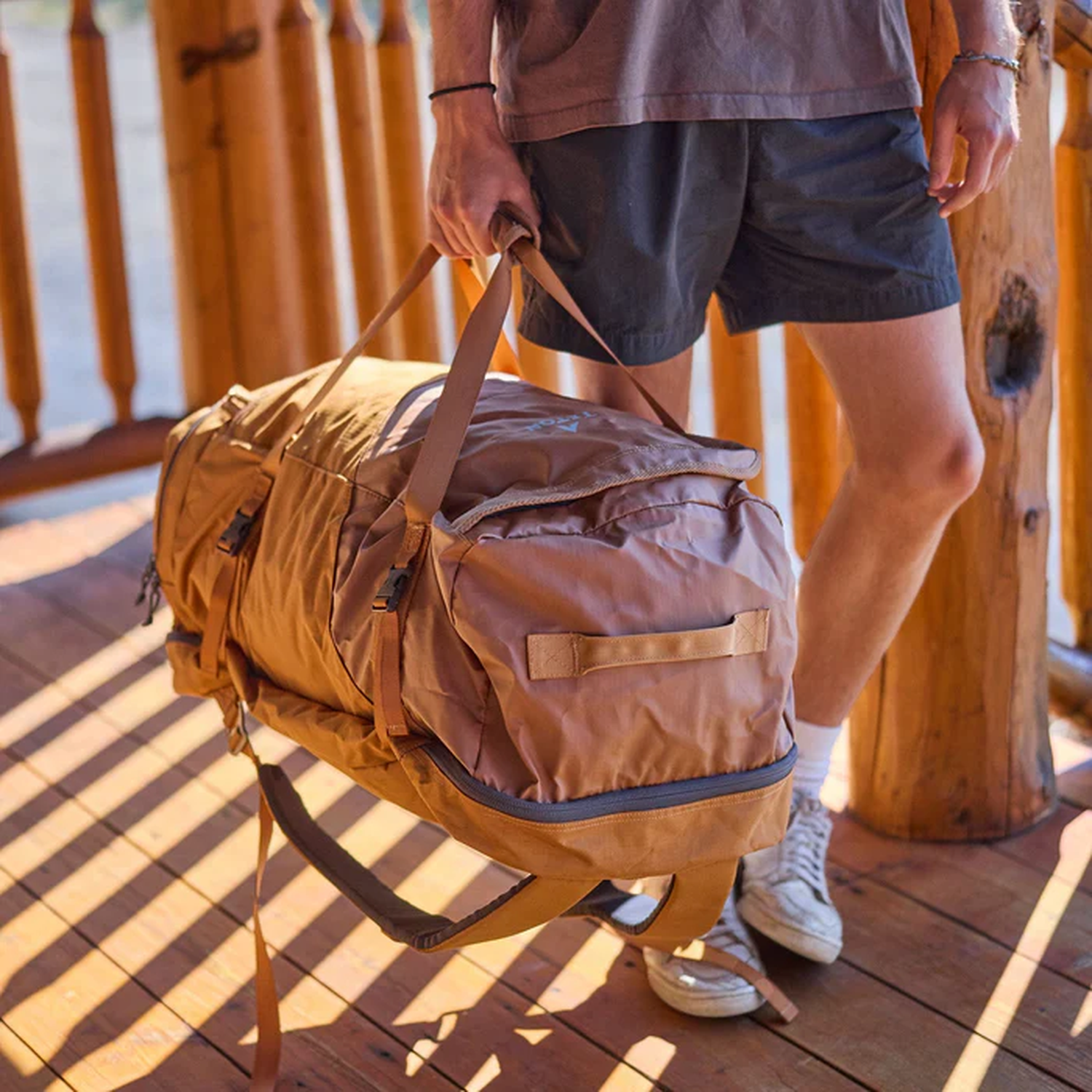 png_1500x1500_67920440