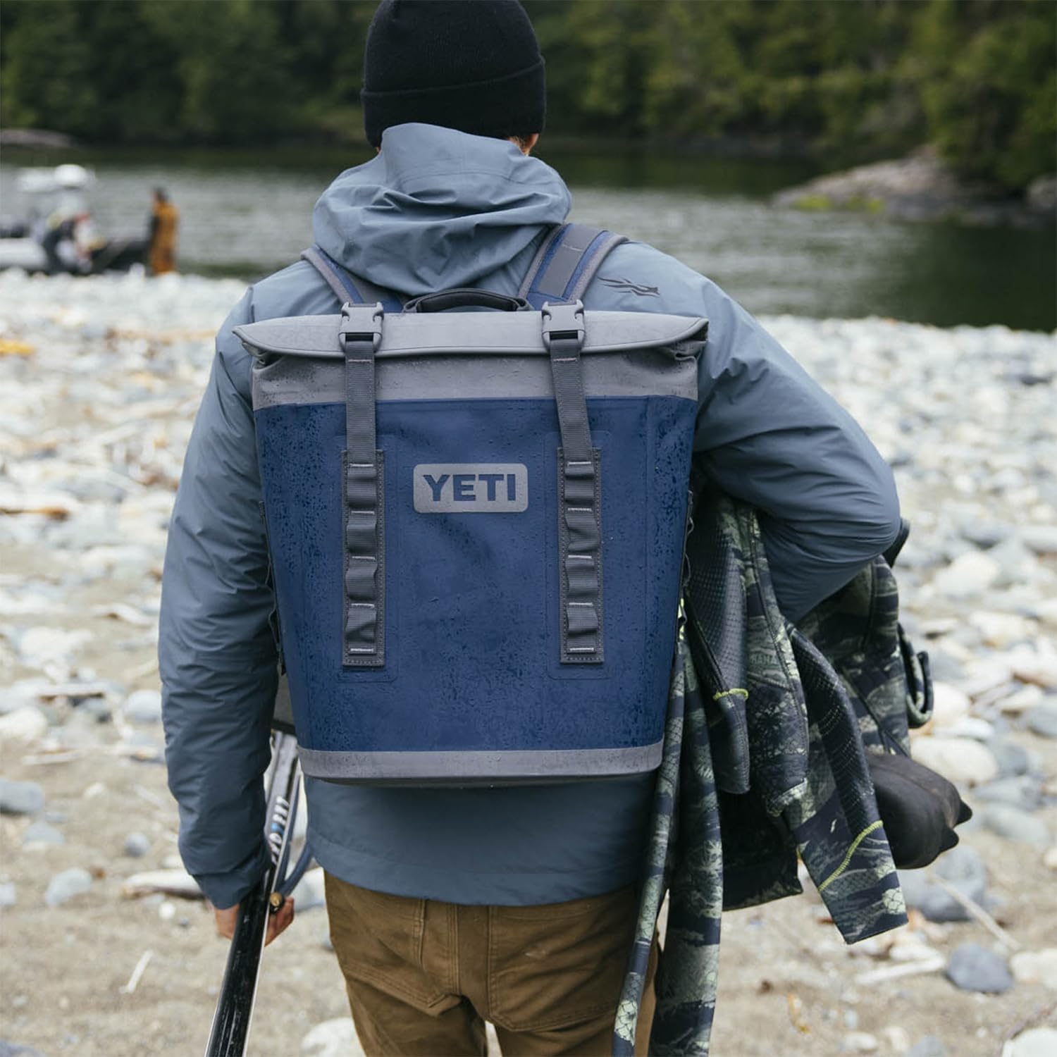 Hielera Tipo Mochila M12 (20 Latas) con Insulación Coldcell™ YETI - Estaca Outdoors