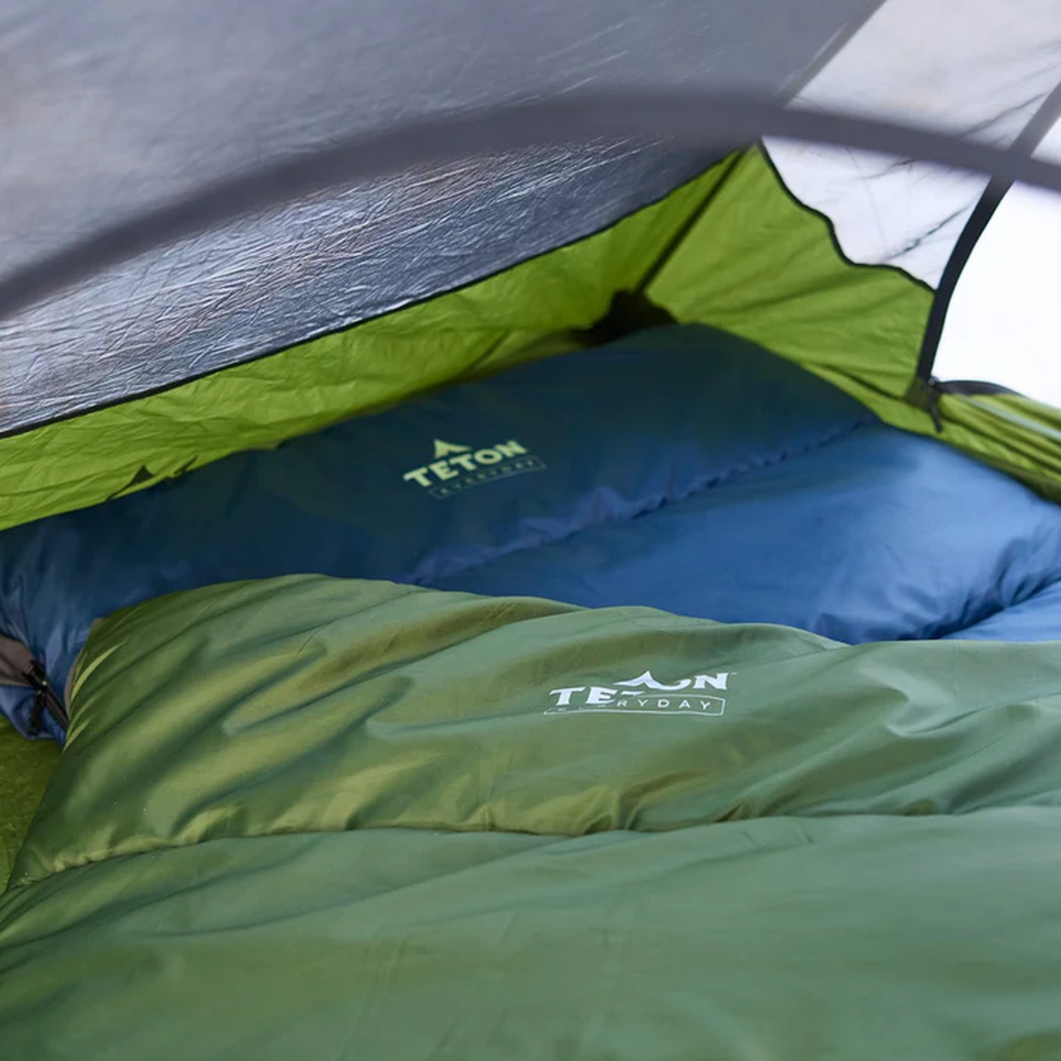 png_1500x1500_64008751