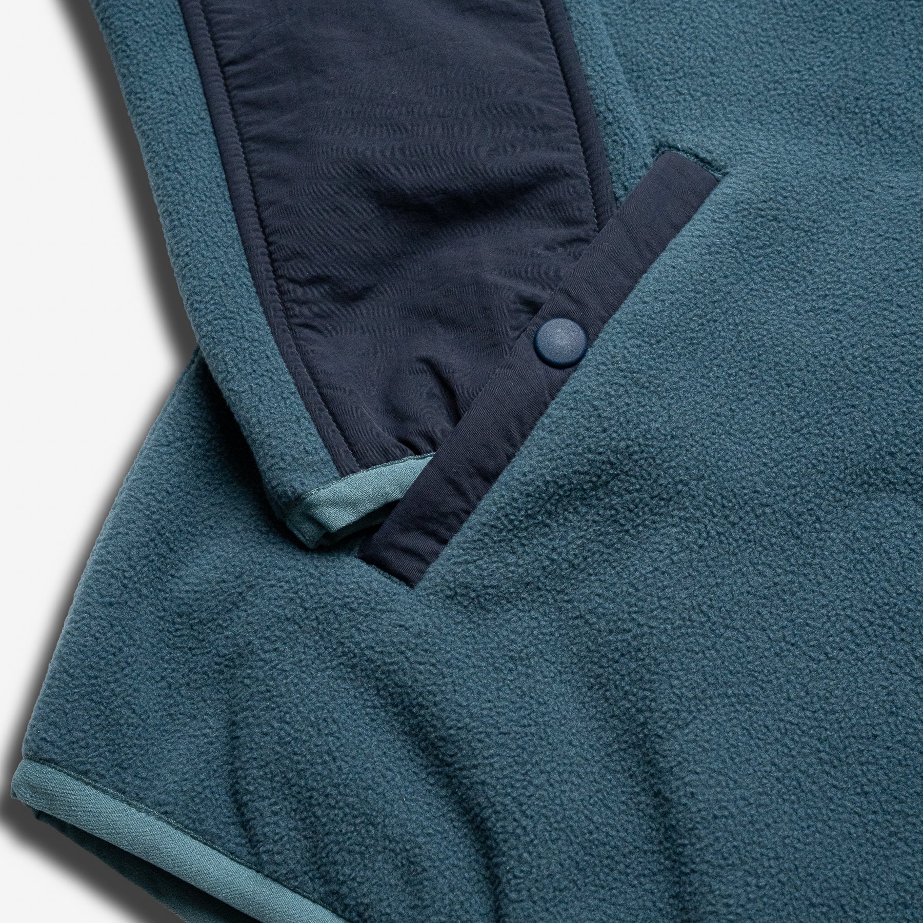 Chamarra El Bardo Polar Fleece ATAJO