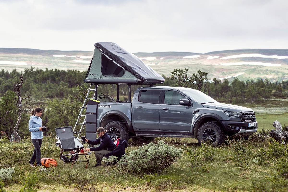Casa de Campaña de Techo Basin Wedge con Cubierta Rigida THULE - Estaca Outdoors