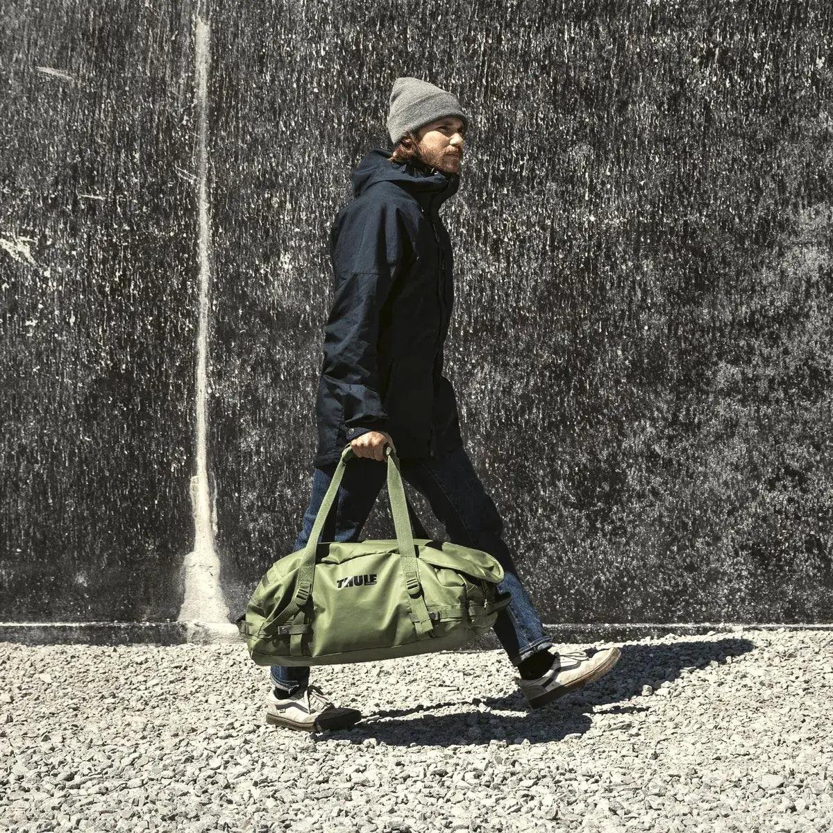 Mochila Maleta Duffel Chasm 130L THULE - Estaca Outdoors
