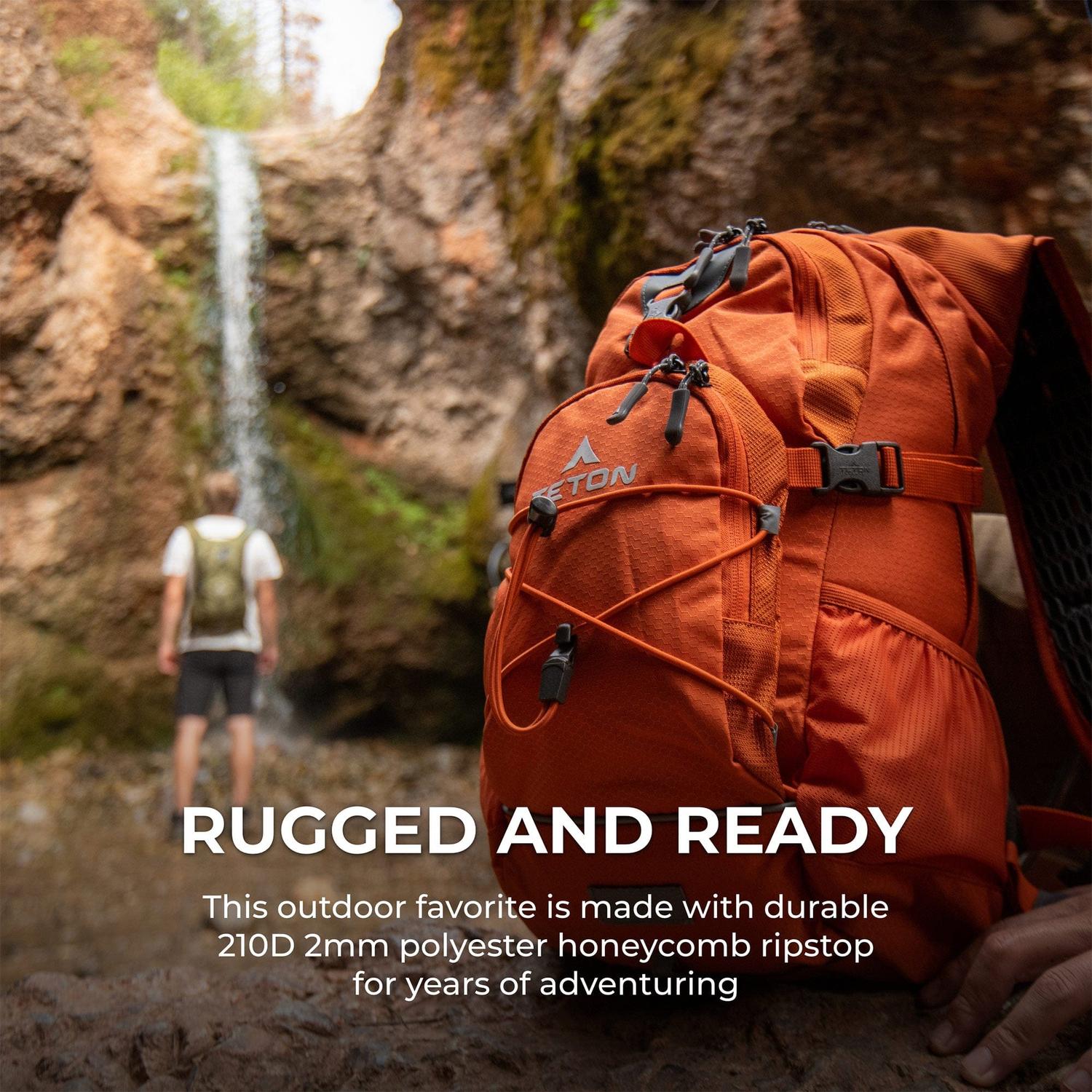 Mochila de Ataque Oasis 18L con Bolsa de Agua de 2L TETON - Estaca Outdoors