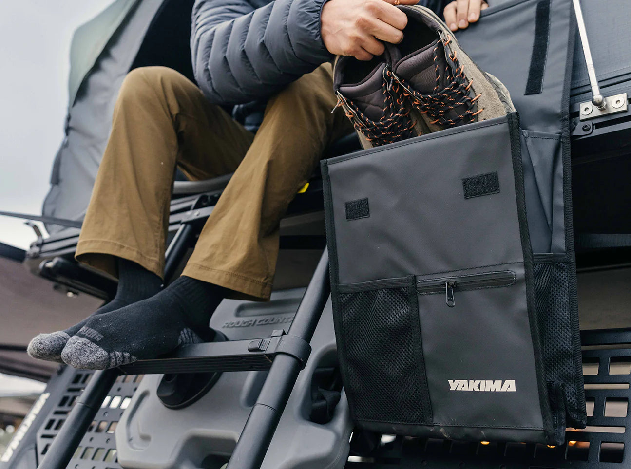 Casa de Campaña de Techo Premium de Carcaza Dura SkyPeak HD Yakima