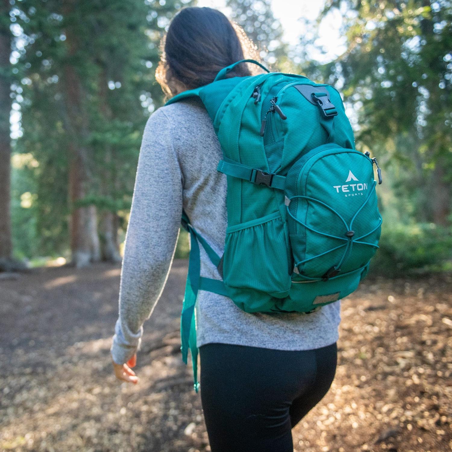 Mochila de Ataque Oasis 18L con Bolsa de Agua de 2L TETON - Estaca Outdoors