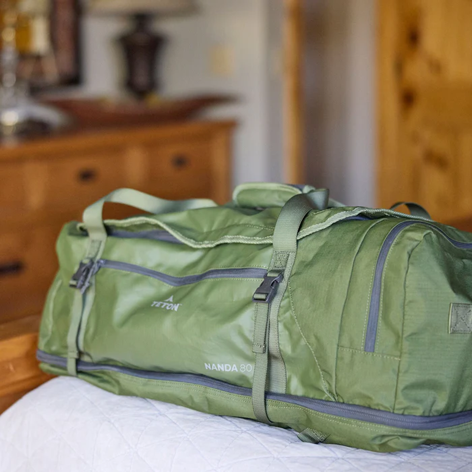 png_1500x1500_67920438